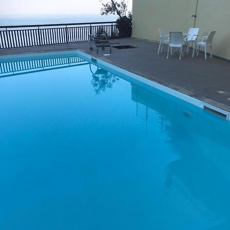 Taormina Panoramic Seaview Apartment Buitenkant foto